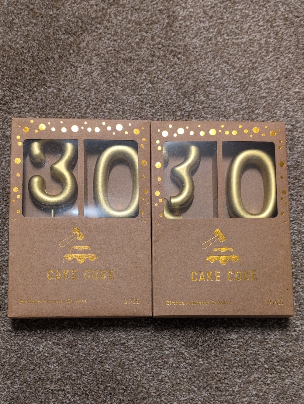 NWT Gold '30' Birthday Number Candles